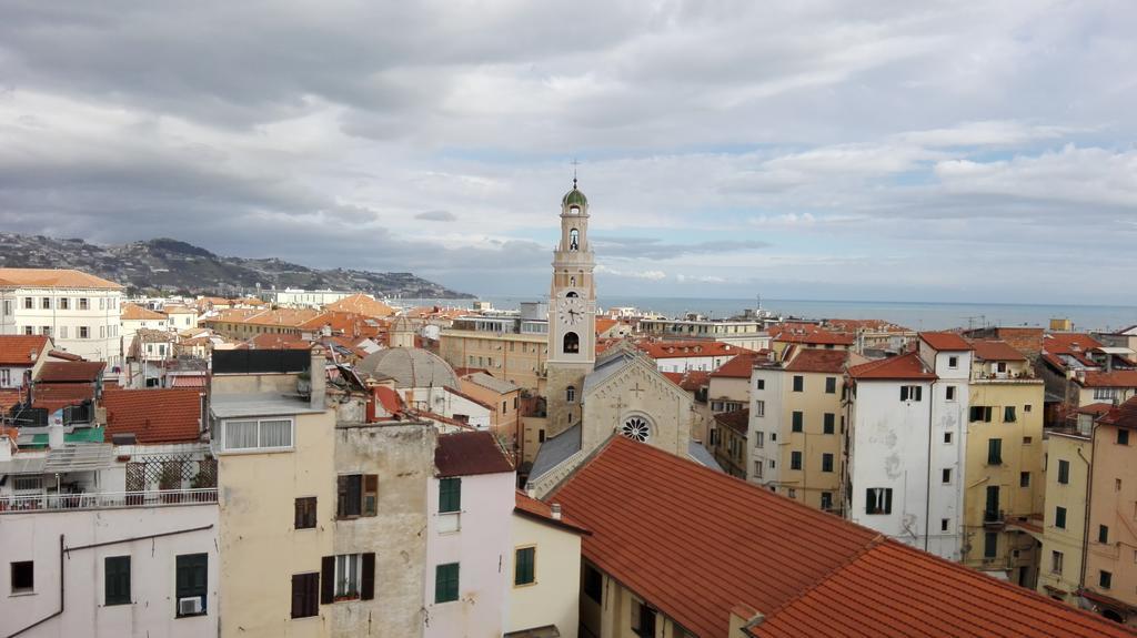 Appartamento Bellavista Con Parking Privato, A Un Passo Dal Teatro Ariston Сан Ремо Екстериор снимка